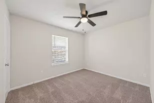 14370 S Summerchase Cir, Willis, TX 77318 - Photo 33