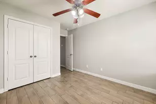 3010 Lockeridge Village Dr, Spring, TX 77386 - Photo 29