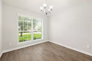 3010 Lockeridge Village Dr, Spring, TX 77386 - Photo 9