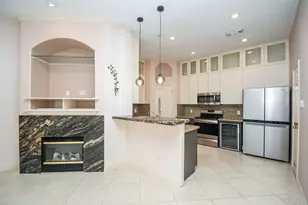 2710 Grants Lake Blvd, Sugar Land, TX 77479 - Photo 9