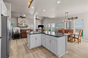 23313 San Luis Pass Rd, Galveston, TX 77554 - Photo 9