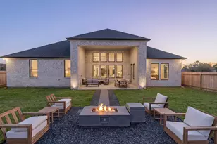 2304 Friendswood Trail, Friendswood, TX 77546 - Photo 3