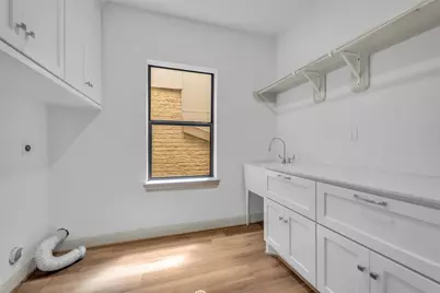 880 Tully Road #14, Houston, TX 77079 - Photo 31