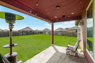 8610 Cichlid Ln, Cypress, TX 77433 - Photo 31