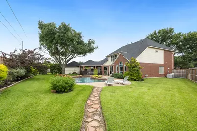 1914 Rosewood Lane, Sugar Land, TX 77479 - Photo 45