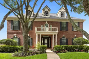 1914 Rosewood Ln, Sugar Land, TX 77479 - Photo 1
