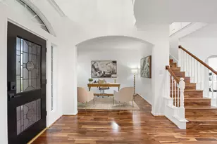 1914 Rosewood Ln, Sugar Land, TX 77479 - Photo 9