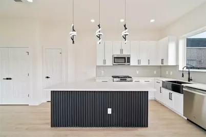 3210 Retta Street, Houston, TX 77026 - Photo 5