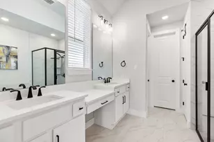 415 N Hillary Step Pl, Montgomery, TX 77316 - Photo 21