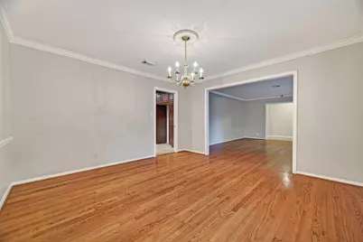 5638 Sanford Road, Houston, TX 77096 - Photo 7