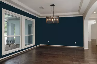14 Graceful Elm Court, The Woodlands, TX 77381 - Photo 5