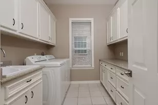 14 Graceful Elm Ct, The Woodlands, TX 77381 - Photo 17
