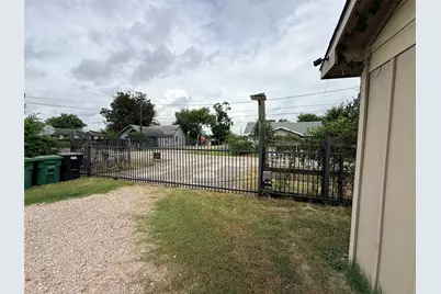 4602 Nichols Street, Houston, TX 77020 - Photo 27