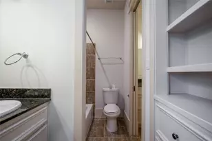 842 W 22nd St, Houston, TX 77008 - Photo 27