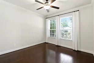 13914 TallHeath Ct, Houston, TX 77044 - Photo 9