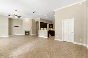 13914 TallHeath Ct, Houston, TX 77044 - Photo 19