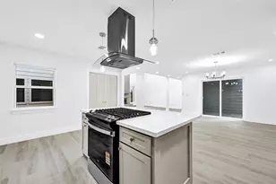 14411 Briarhills Pkwy, Houston, TX 77077 - Photo 11