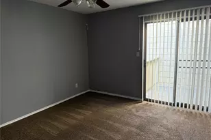 2501 Gulf Freeway, Dickinson, TX 77539 - Photo 15