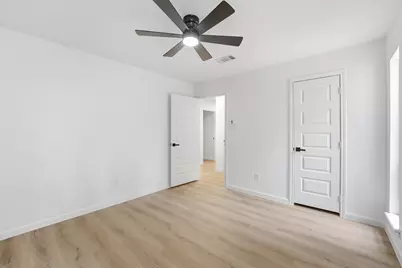 1907 Tangle Lake Drive, Houston, TX 77339 - Photo 27