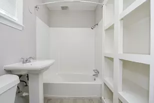 2509 Oakcliff St, Houston, TX 77023 - Photo 19