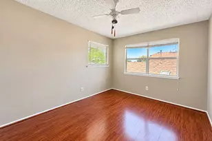 8619 Grand Knolls Dr, Houston, TX 77083 - Photo 7