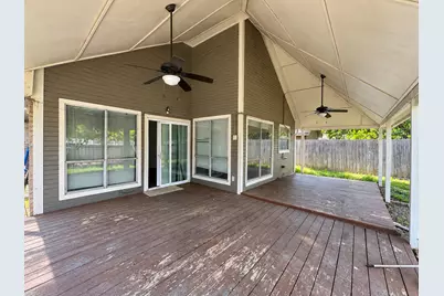 8619 Grand Knolls Drive, Houston, TX 77083 - Photo 11