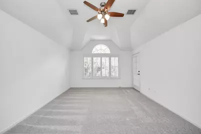 103 E Lakeridge Drive, The Woodlands, TX 77381 - Photo 31