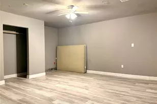 8811 Leader St, Houston, TX 77036 - Photo 9