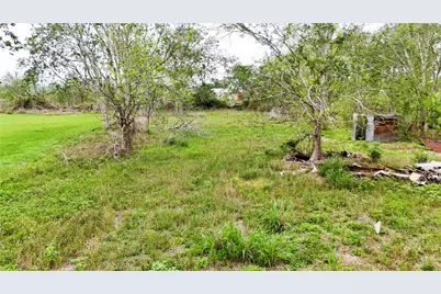 710 Palacios Street, El Campo, TX 77437 - Photo 19