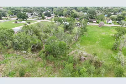 710 Palacios Street, El Campo, TX 77437 - Photo 13