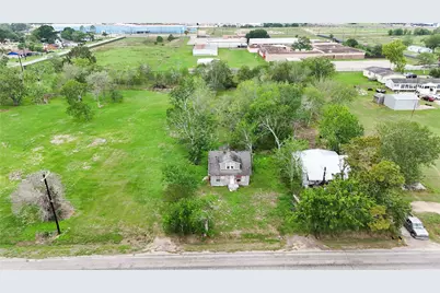 710 Palacios Street, El Campo, TX 77437 - Photo 11