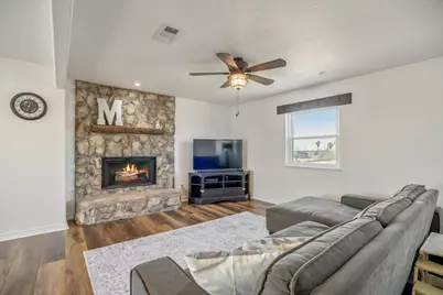 10009 County Road 168, Alvin, TX 77511 - Photo 29