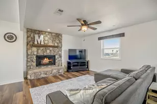 10009 County Rd 168, Alvin, TX 77511 - Photo 29