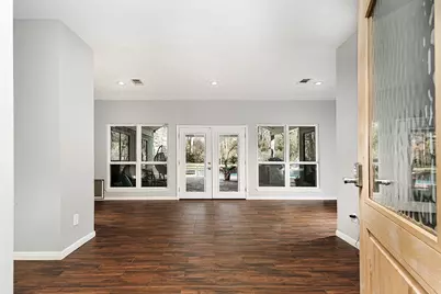 44 Lake Forest Circle, Conroe, TX 77384 - Photo 3