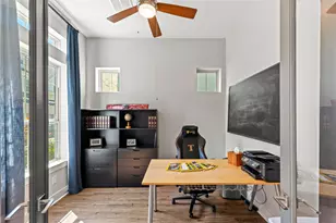 1711 Leilani Dr, Houston, TX 77055 - Photo 5