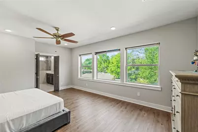 1711 Leilani Drive, Houston, TX 77055 - Photo 17