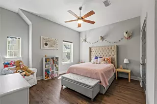 1711 Leilani Dr, Houston, TX 77055 - Photo 25