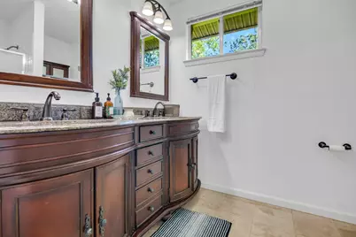 5755 Cartagena Street, Houston, TX 77035 - Photo 23