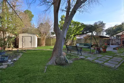 9102 Woodhouse Drive, Spring, TX 77379 - Photo 29