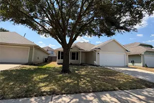 19819 River Breeze Dr, Tomball, TX 77375 - Photo 1