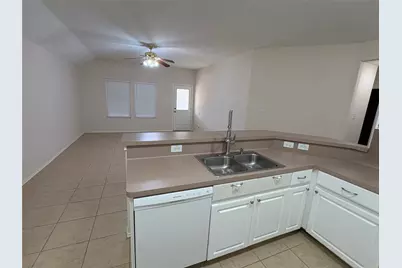 19819 River Breeze Drive, Tomball, TX 77375 - Photo 5