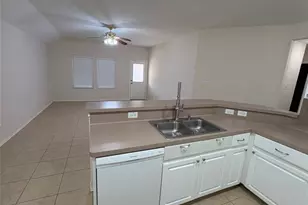 19819 River Breeze Dr, Tomball, TX 77375 - Photo 5