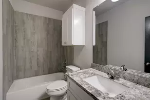 5624 Kittridge St, Houston, TX 77028 - Photo 7