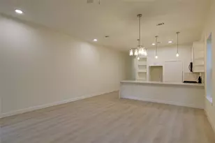 957 Ringold St, Houston, TX 77088 - Photo 15