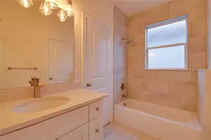 957 Ringold St, Houston, TX 77088 - Photo 39