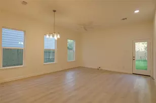 957 Ringold St, Houston, TX 77088 - Photo 17