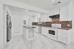 10773 Royal Pines Dr, Conroe, TX 77303 - Photo 9