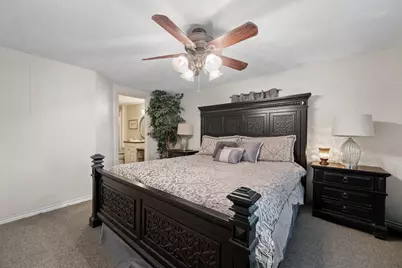 210 N 10th Street, Highlands, TX 77562 - Photo 13