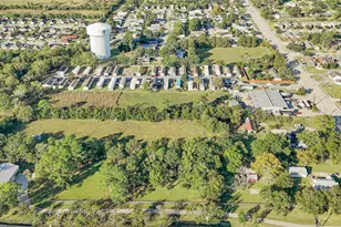 2926 Massey Tompkins Rd, Baytown, TX 77521 - Photo 5