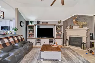 1620 Hickory Burl Ln, Conroe, TX 77301 - Photo 9